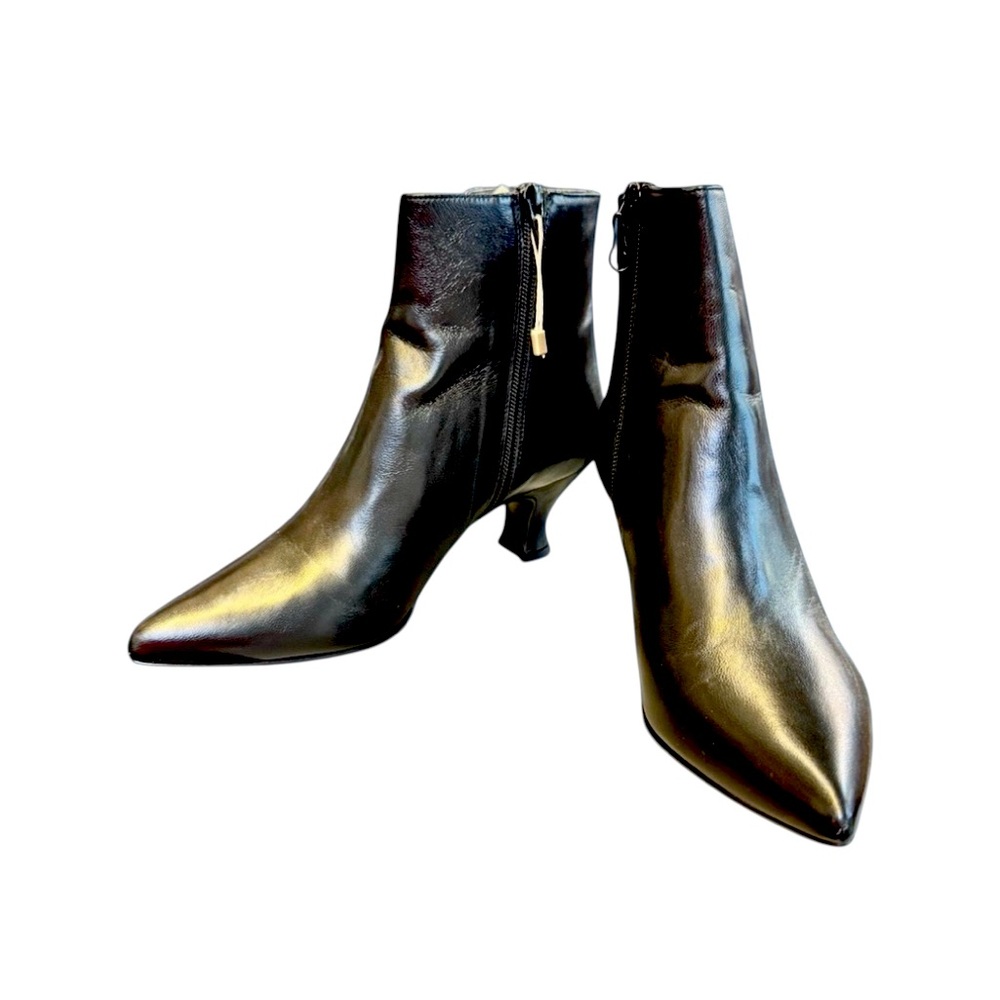 NIB: Italian  Black Leasther Heeled Ankle Boots- 38.5